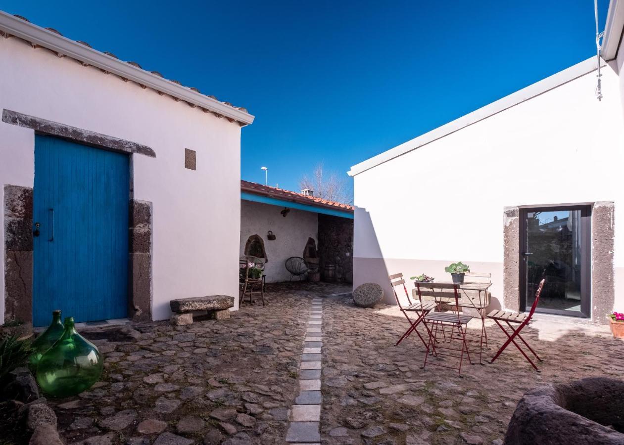 Binzas Betzas Agriturismo Sedilo Екстериор снимка